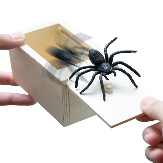 Trick Spider Funny Scare Box Wooden Hidden